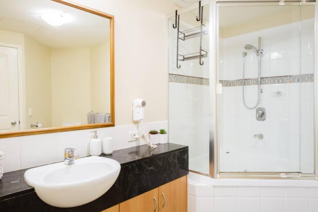 Gem In The Heart Of Mooloolaba - Landmark Resort Eksteriør billede